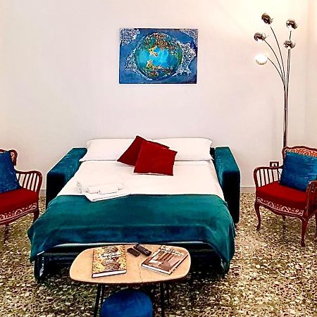 Apartamento La Casa di Julia Lecce Exterior foto