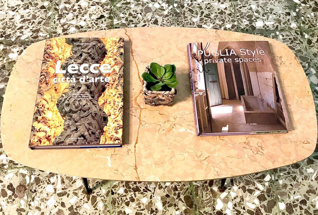 Apartamento La Casa di Julia Lecce Exterior foto