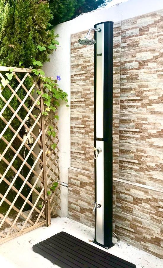 Apartamento La Casa di Julia Lecce Exterior foto