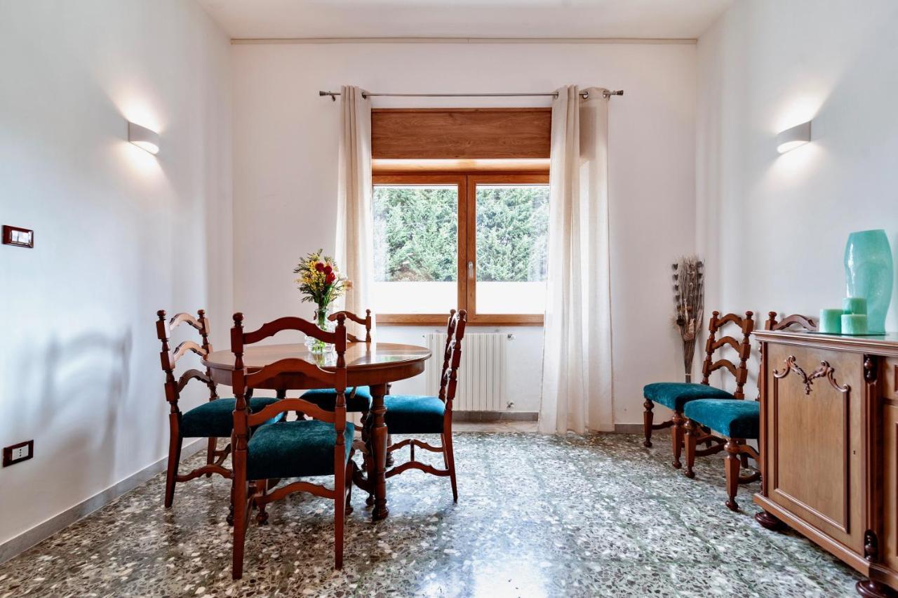 Apartamento La Casa di Julia Lecce Exterior foto